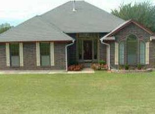 120 S Ridgewood Dr, Meeker, OK 74855