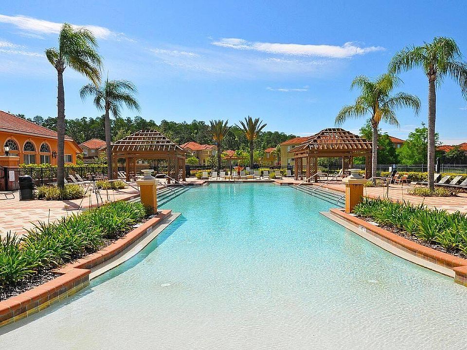 1st image of 540 Las Fuentes Dr