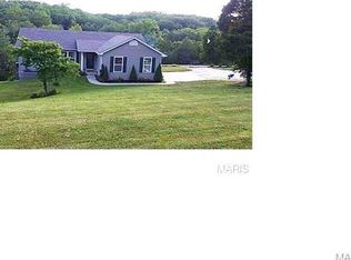 9917 Woodland Rd, Hillsboro, MO 63050