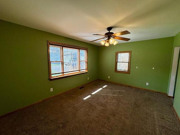 5th image of 15 N State St #1