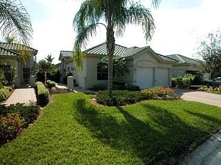 1st image of 789 Vistana Cir #32