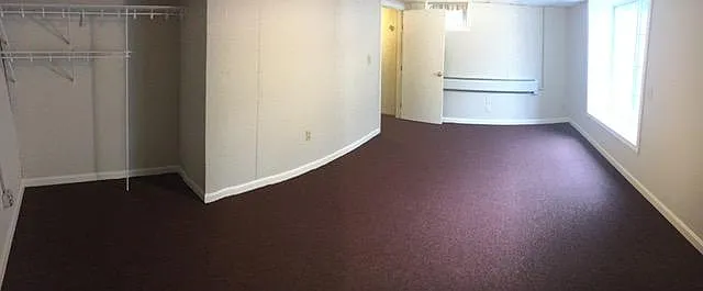 20 Hobart Ln — Photo 15