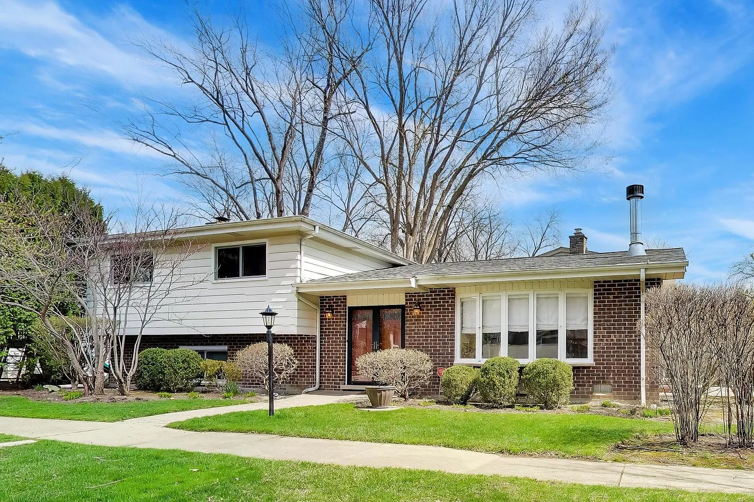 1659 Friar Tuck Ave photo 1