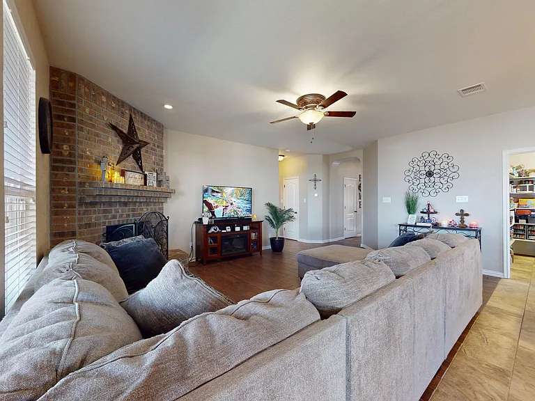 522 Baltustrol Dr — Photo 12