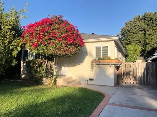 3220 S Sherbourne Dr, Los Angeles, CA 90034