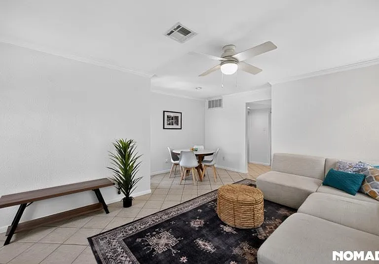 2104 Cullen Ave #202 — Photo 11