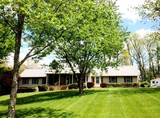 3300 Zeb Warren Rd, Cookeville, TN 38506