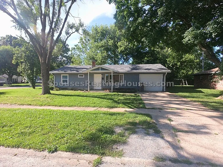 5126 Thrush Dr — Photo 1