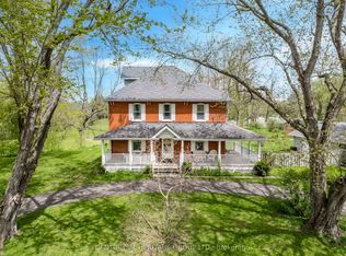 4 Thomas St, Adjala Tosorontio, ON L0M 1K0