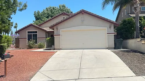4901 Hillridge Way Photo 1