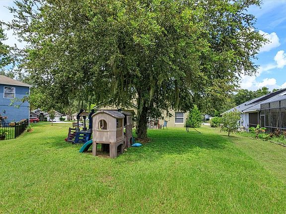 3rd image of 25304 Ironwedge Dr