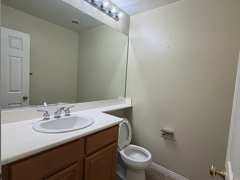 1727 Partridge Ave — Photo 12