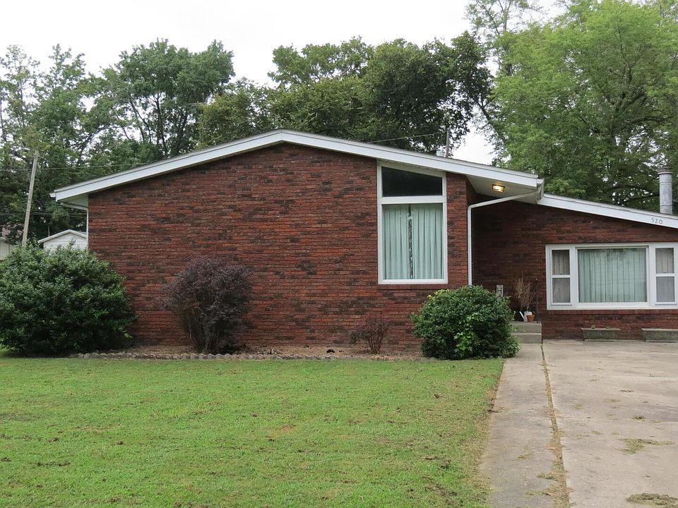 1st image of 520 E Cedar Ave