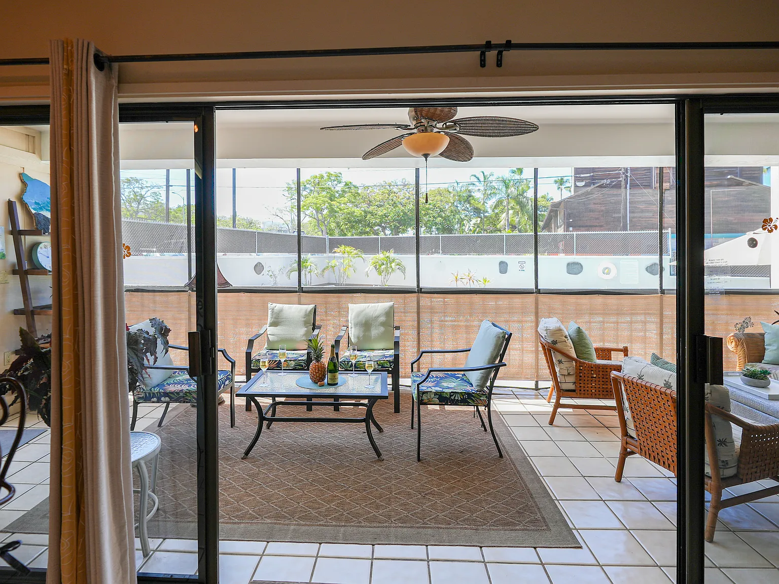 2 bed, 1.5 bath, 858 sqft, $3,750 — Photo 4