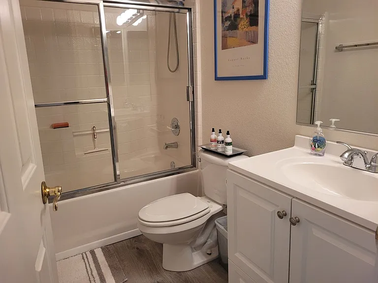 3423 McCormick Blvd #202 — Photo 12