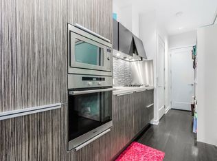 10 Athletes Way, Vancouver, BC V5Y 0B5