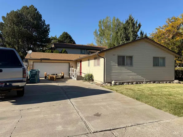 504 Tindall Ave, Mountain Home, ID 83647