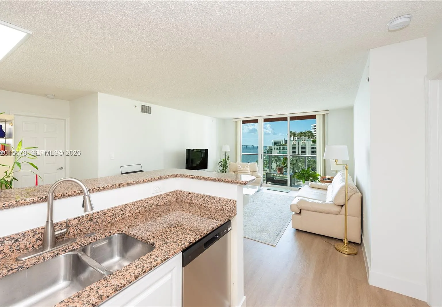 The Mark On Brickell Condo — Photo 4