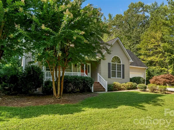 4617 Harbor View Ter, Morganton, NC 28655