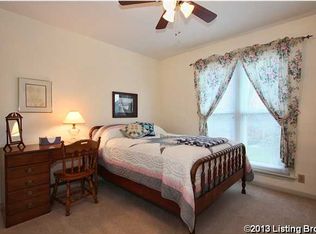 10541 Black Iron Rd, Louisville, KY 40291