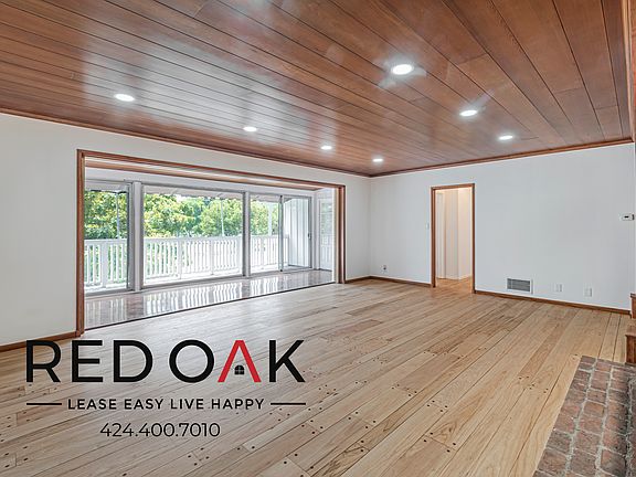 5th image of 360 S Linden Dr #360