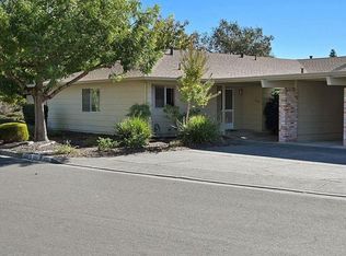 402 Twin Lakes Cir, Santa Rosa, CA 95409