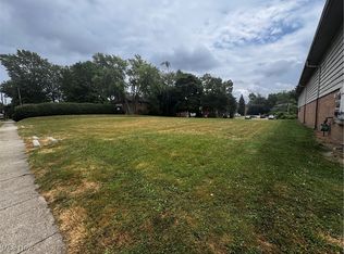 444 Sumner St, Akron, OH