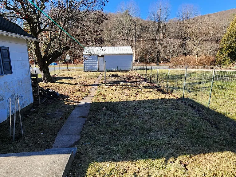 Yard Angle 1