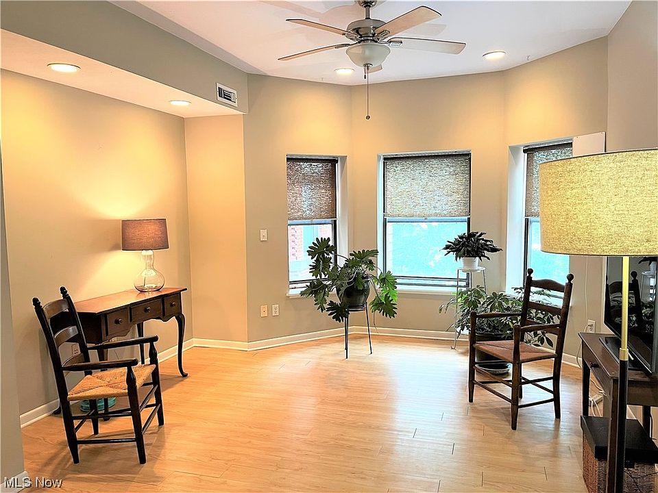 11020 Detroit Ave APT 6, Cleveland, OH 44102 Zillow