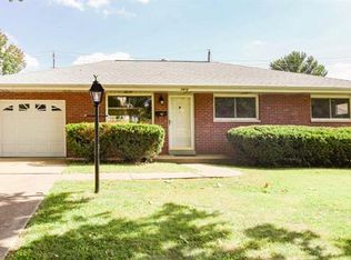 1912 Mashie Dr, Saint Louis, MO 63114