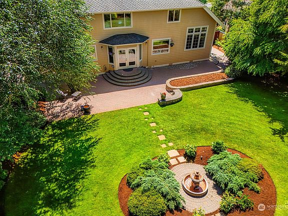 5th image of 6413 111th Street NW