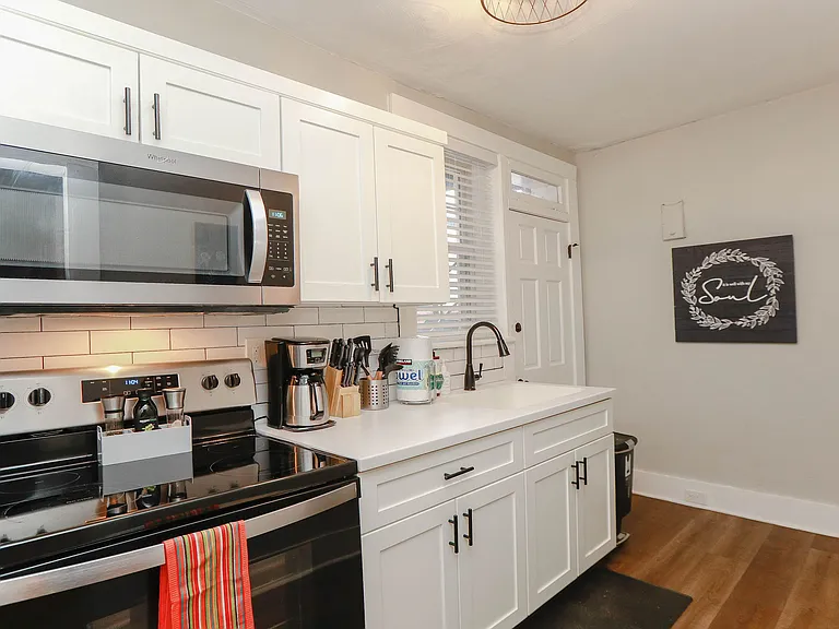 832 Brandon Ave #2 — Photo 2