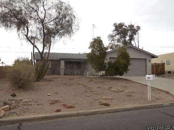 1st image of 825 Rolling Hills Dr