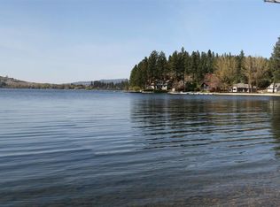 1322 S Lakeside Rd, Liberty Lake, WA 99019