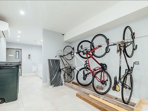 3rd image of 200 Clifton Pl #3A