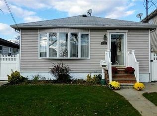 24227 149th Ave, Rosedale, NY 11422