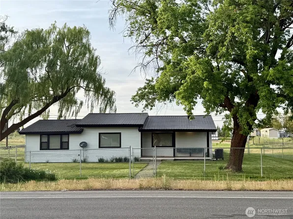230 NW Watson Street, Creston, WA 99117