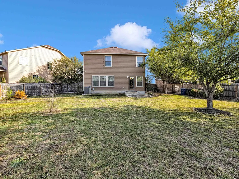 6730 Carmona Pass — Photo 22