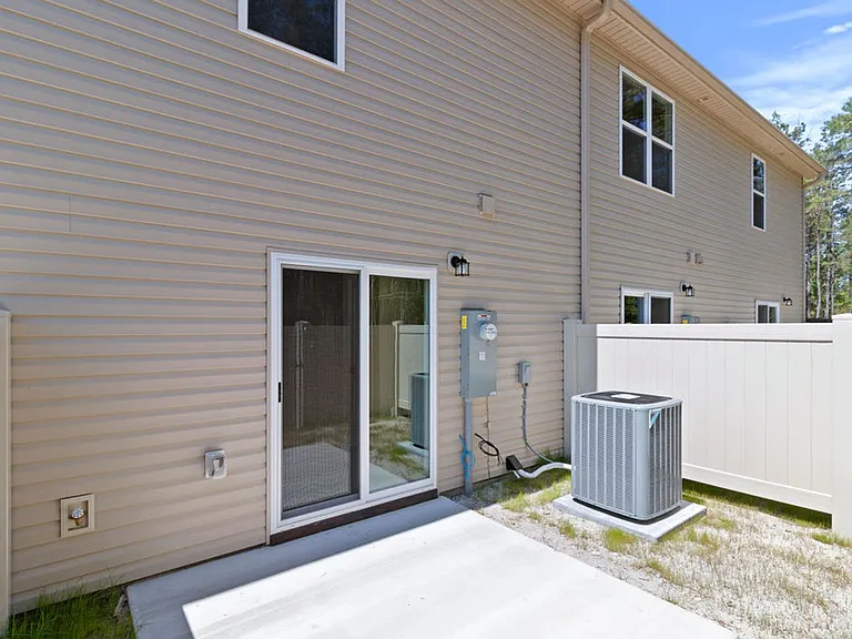 523 Pate Dr — Photo 12