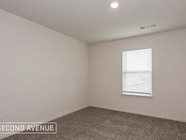 325 Condie Russell Ave — Photo 18