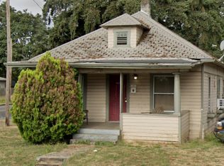 1206 5th St, Springfield, OR 97477