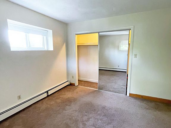5th image of 12 Craig Ave #5T