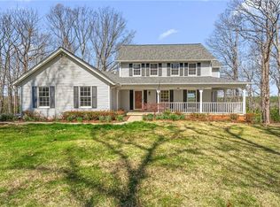 957 Gold Mine Rd, Palmyra, VA 22963