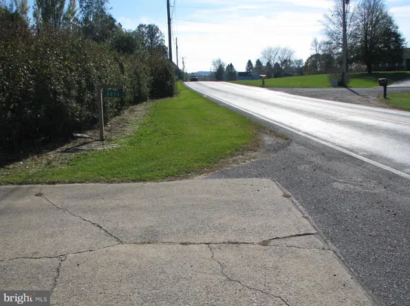 2071 Camp Swatara Rd, Myerstown, PA 17067