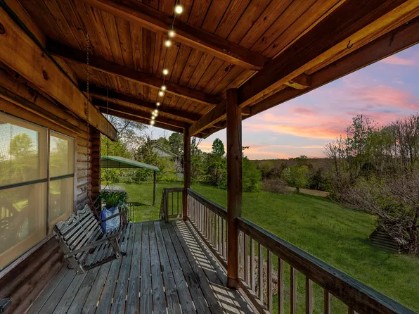 170 N Leath Rd, Portland, TN 37148
