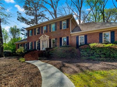 737 Haralson Dr SW, Lilburn, GA, 30047