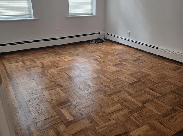 1615 66th Street image 4 of 9