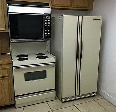 4th image of 555 NE 15th St APT 17D