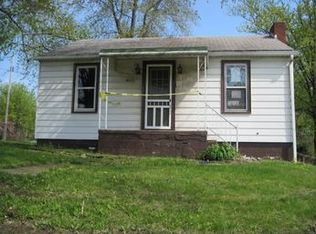 8223 Meek St, Masury, OH
