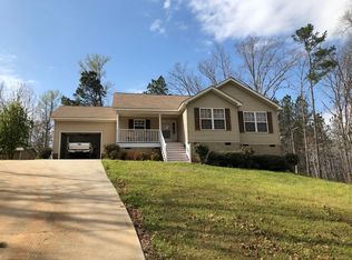 209 Lakewood Dr, Greenwood, SC 29649